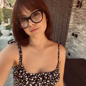 Laura, Babysitter a Casnigo