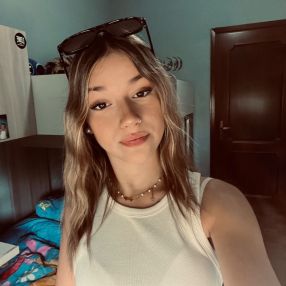 Asia, Babysitter in Verano Brianza