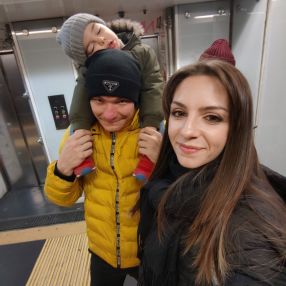 Azzurra, Famiglia a Chieti
