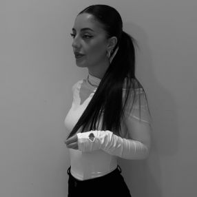 Francesca, Babysitter a Provincia di Pescara