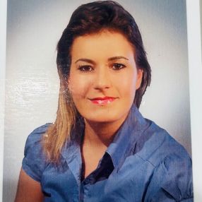 Simona, Babysitter a Bisceglie
