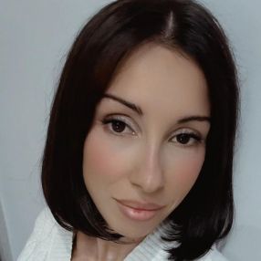 Veronica, Babysitter in Boscoreale