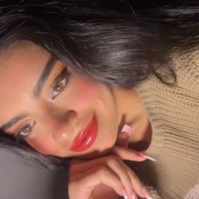 Hiba, Babysitter a Santa Maria A Vico