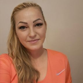 Tanja, Babysitter in Canelli