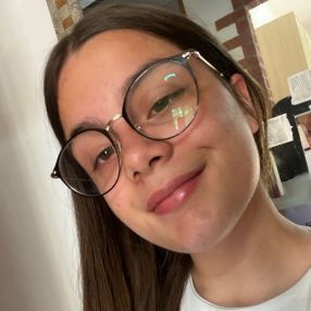Victoria, Babysitter a Cornate D'adda
