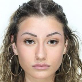 Alice, Babysitter a Trecate