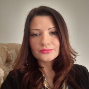 Nicoletta, Babysitter in Ragusa
