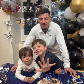 Roberto, Family in Nocera inferiore