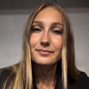 Anna, Babysitter a Montanaro