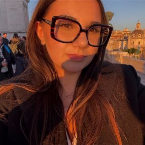 Gaia, Babysitter a Roncofreddo
