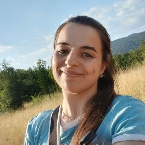 Liliana, Babysitter a Monza