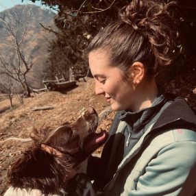 Lucrezia, Babysitter in Mandello del Lario