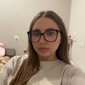 Drita, Babysitter a Villa San Giovanni