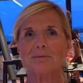 Carolina, Babysitter a Scano Al Brembo
