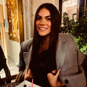 Giada, Babysitter a Pianoro