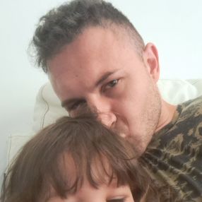 Alessandro, Famiglia a Lecco