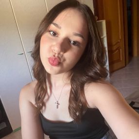 Sofia, Babysitter in Chiesanuova