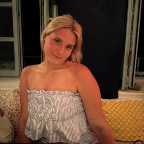 Samara, Babysitter in Pistoia
