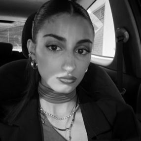 Sofia, Babysitter a Vinovo