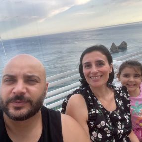 Laura, Famiglia a Provincia di Salerno