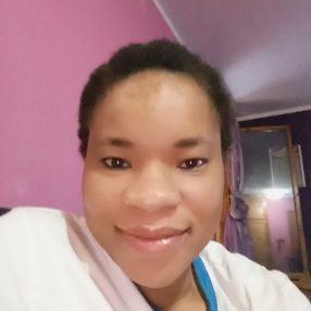 Agatha Udoka, Babysitter a Montecchio