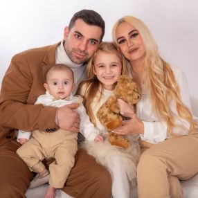 Valentina, Famiglia a Limbiate