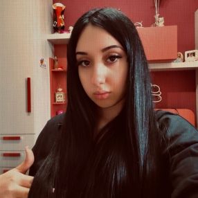 Giulia, Babysitter in Martano