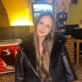 KRISTINA, Babysitter a Levico Terme