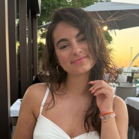 Sara, Babysitter a Ponte Dell'olio