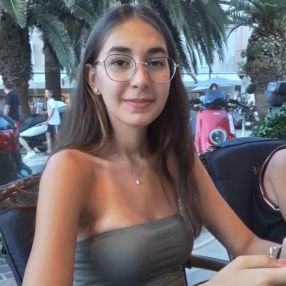 Aisha, Babysitter a Fontanafredda
