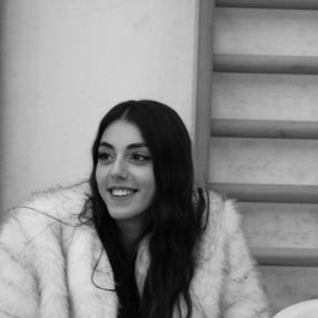 Alessia, Babysitter a Sambuceto