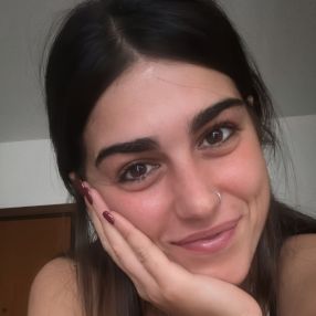 Giorgia, Babysitter in Maranello
