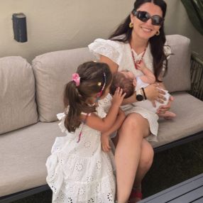 Simona, Famiglia a Alghero