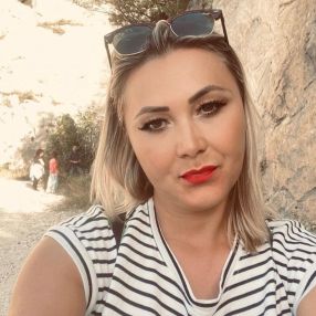 Agnese, Babysitter a Tollo