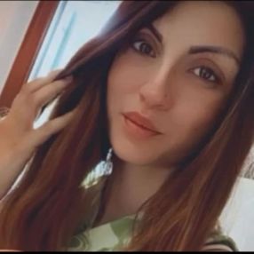Raffaella, Babysitter a Marche
