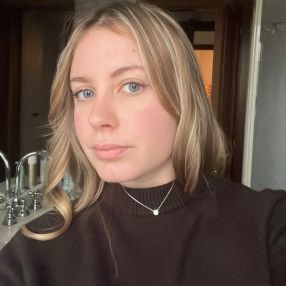 Eleonora, Babysitter a Ponteranica