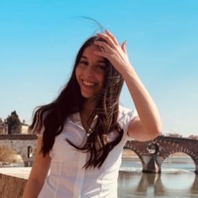 Benedetta, Babysitter a Sissa Trecasali