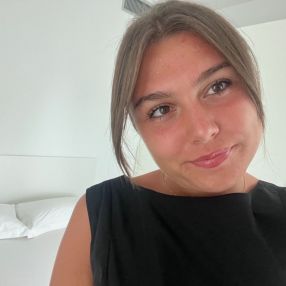 Sofia, Babysitter a Buti