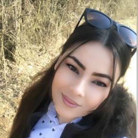 Mimoza, Babysitter a Rieti