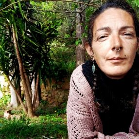 SIMONA, Babysitter a Capo D'orlando