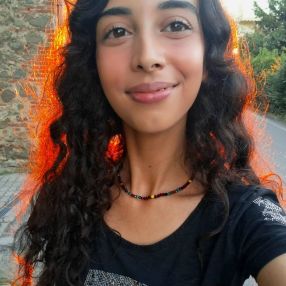 Habiba, Babysitter a Porcari