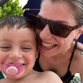 Eleonora, Famiglia a Pistoia