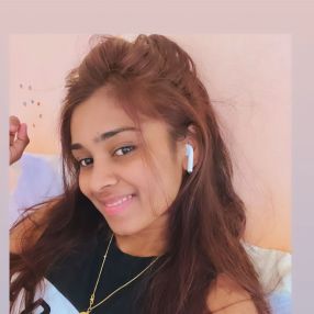 Madhushika tanith, Babysitter a Canale Monterano