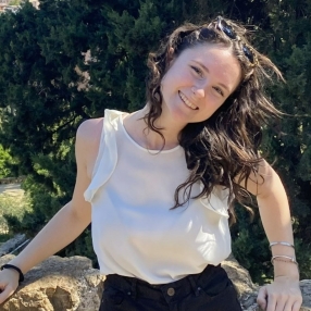 Chiara, Babysitter in Chions