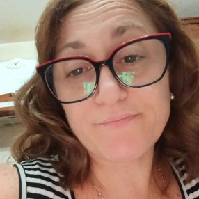Carolina, Babysitter in Provincia di Caserta