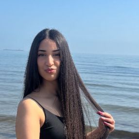 Nasima, Babysitter in Noale