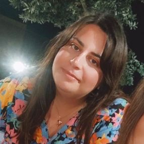 Mary, Babysitter a Napoli