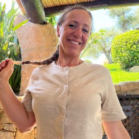 Eleonora, Babysitter a Arzachena