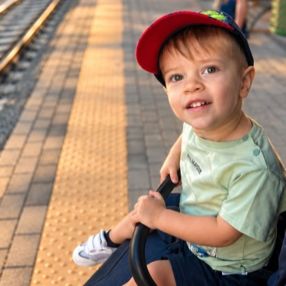 Federico, Famiglia a Provincia di Modena