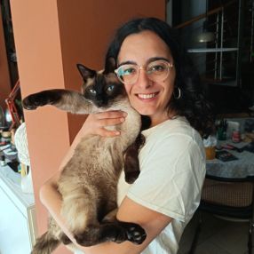 Carlotta, Babysitter a Piacenza